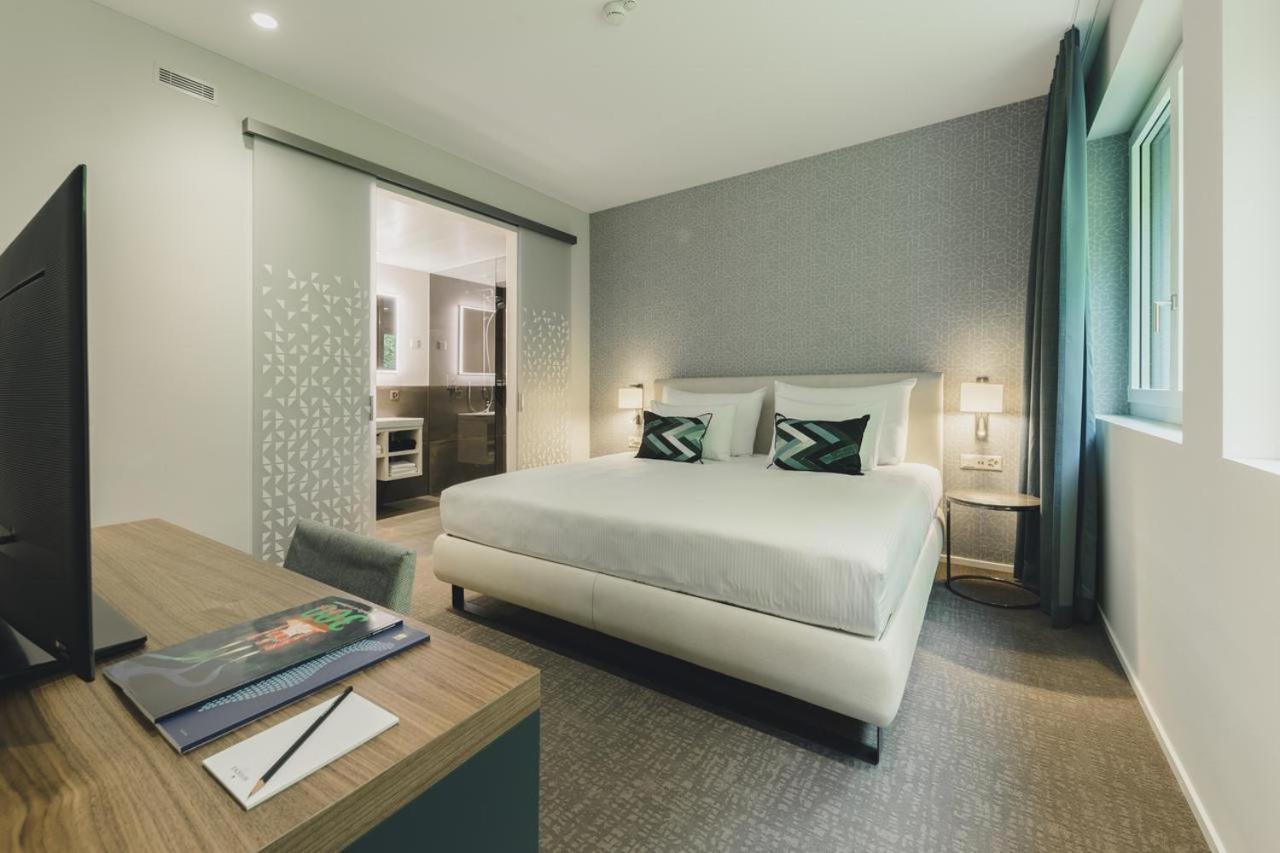 Central By Residence Hotel Βαντούζ Εξωτερικό φωτογραφία