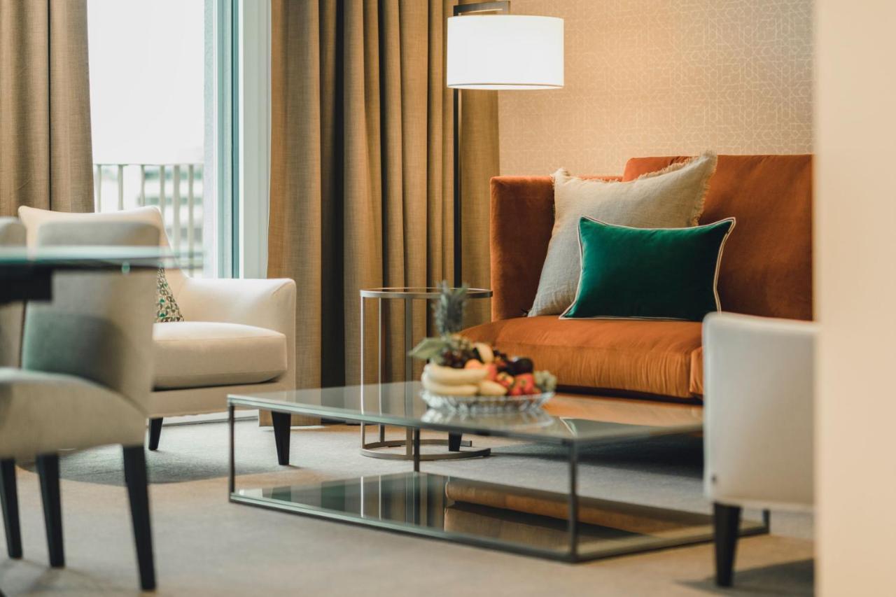 Central By Residence Hotel Βαντούζ Εξωτερικό φωτογραφία